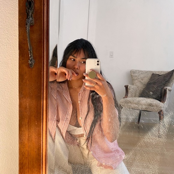 SHOP MY CLOSET - Picture 3 of 16